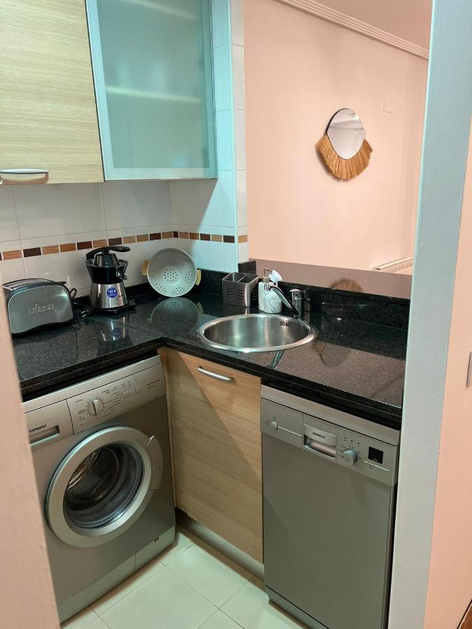 ריבאדסלה Apartamentos El Escudo Centro מראה חיצוני תמונה